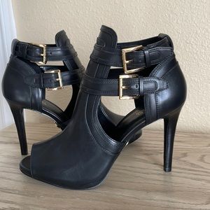 Michael Kors leather blaze peep toe bootie black size 8